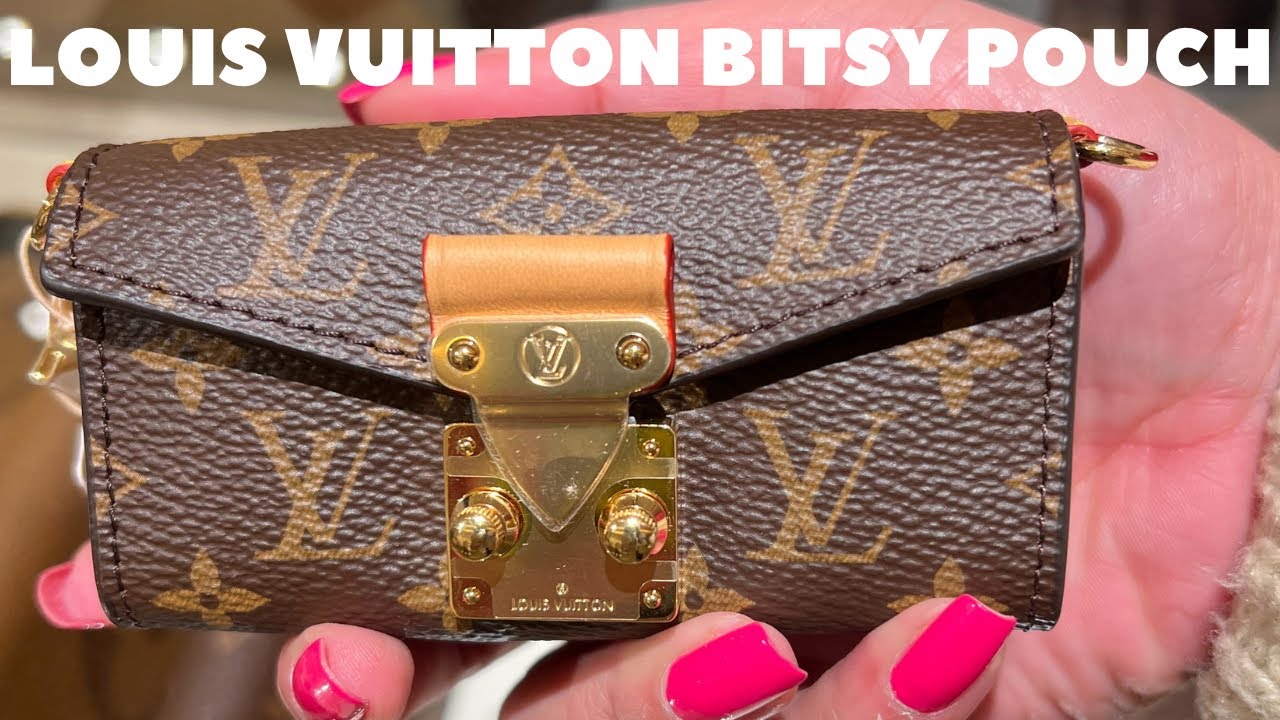 Louis Vuitton Monogram Lipstick Case LV Circle Engraved on top Gold hardware