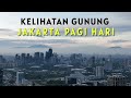 Kelihatan gunung  suasana jakarta pagi hari 2024 dari udara dengan drone saat udara bersih