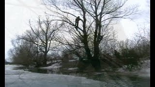прыжок в воду с дерева(fall in cold water fail)