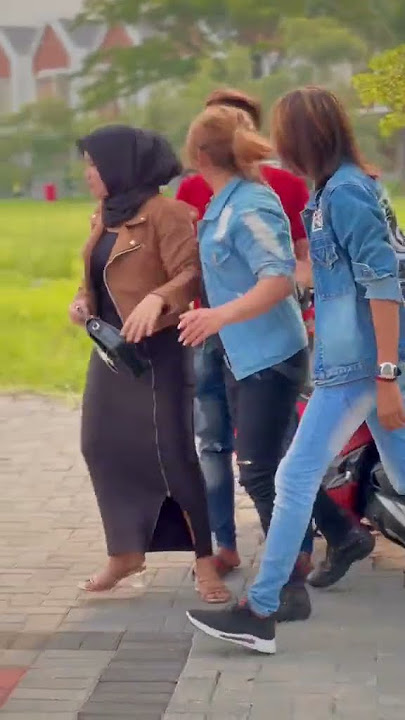 preman berhati mulia 🤣🤣 #youtubeshorts #masukberanda #rahmatalie #shortvideo #beranda #shorts