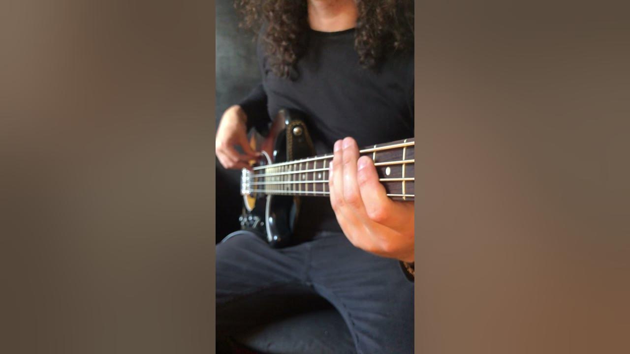 Queen - Another One Bites The Dust (Bass Guitar Cover) Queen - Another One Bites The Dust (Bass Guitar Cover)
