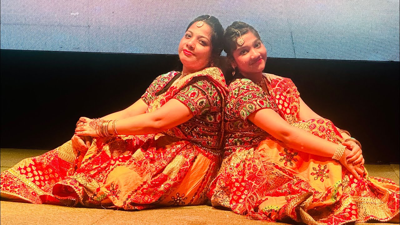 Mom and Daughter Fusion Dance 2025