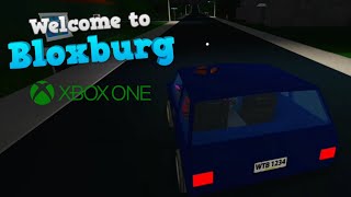 Playing Bloxburg on Xbox One
