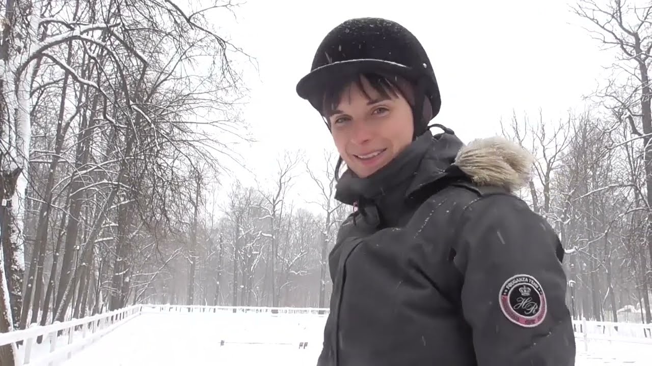 Как ездить верхом зимой?