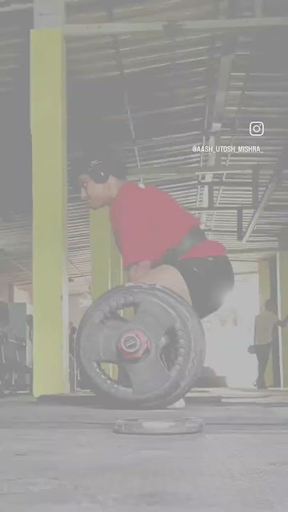 😈🙂 #legday #fitness #legworkout #motivation #funny #funnyshorts #workout #ronniecoleman#broken