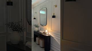 Mi mesa de entrada, uno de mis rincones favoritos de la casa. ?#entryway #entrywaydecor