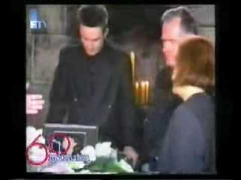 60 minuta: Mladić na sahrani kćerke - YouTube