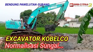 EXCAVATOR KOBELCO BERAKSI //NORMALISASI SUNGAI DI BENDUNG PAWELUTAN-BINONG-SUBANG. @srbcitra2pro