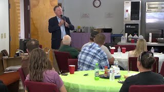 Congressman Tom Cole visits Davis, talks key national issues