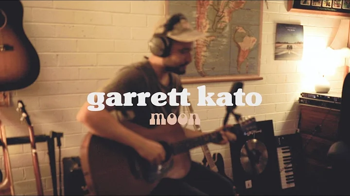 Garrett Kato - Moon (Live Performance- Acoustic) (Live Studio Session)