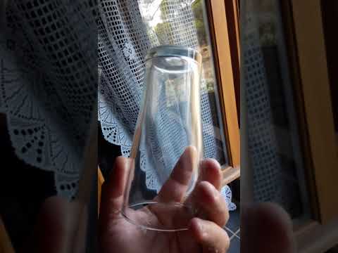 Nettoyage  inéfficaces des traces ternes sur des verres avec du vinaigre