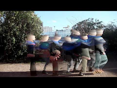 《Gouttes d’Eau, un instant dans la rivière》