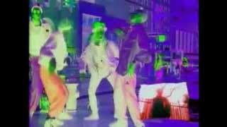 The Prodigy - Everybody In The Place