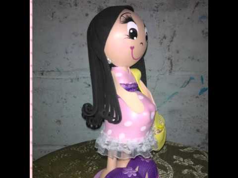 fofucha embarazada con vestido