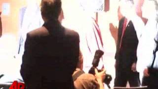 Dalai Lama Leaves Hospital After Surgery