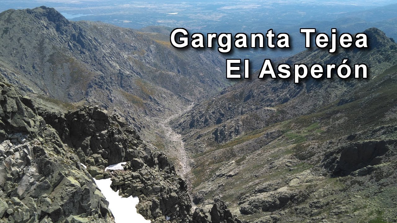 Vistas subida por la Garganta Tejea a El Asperón