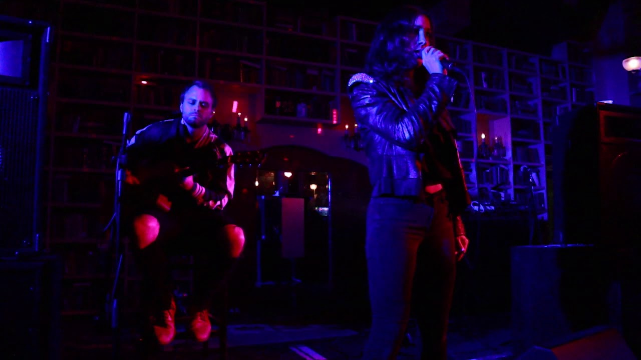 Jane N' The Jungle Concrete Jungle (Acoustic Live) YouTube