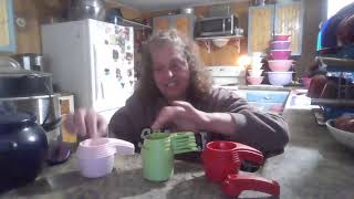 The Innovation of Tupperware! Featuring the Measuring Cups!