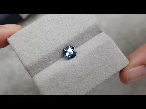 Сobalt blue spinel in octagon cut 1.01 ct from Tanzania Video  № 2