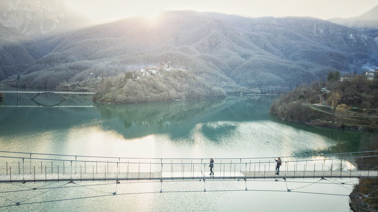 Campocatino (Garfagnana - Lucca ), Lago di Vagli e i cinghiali - drone Dji mavicpro