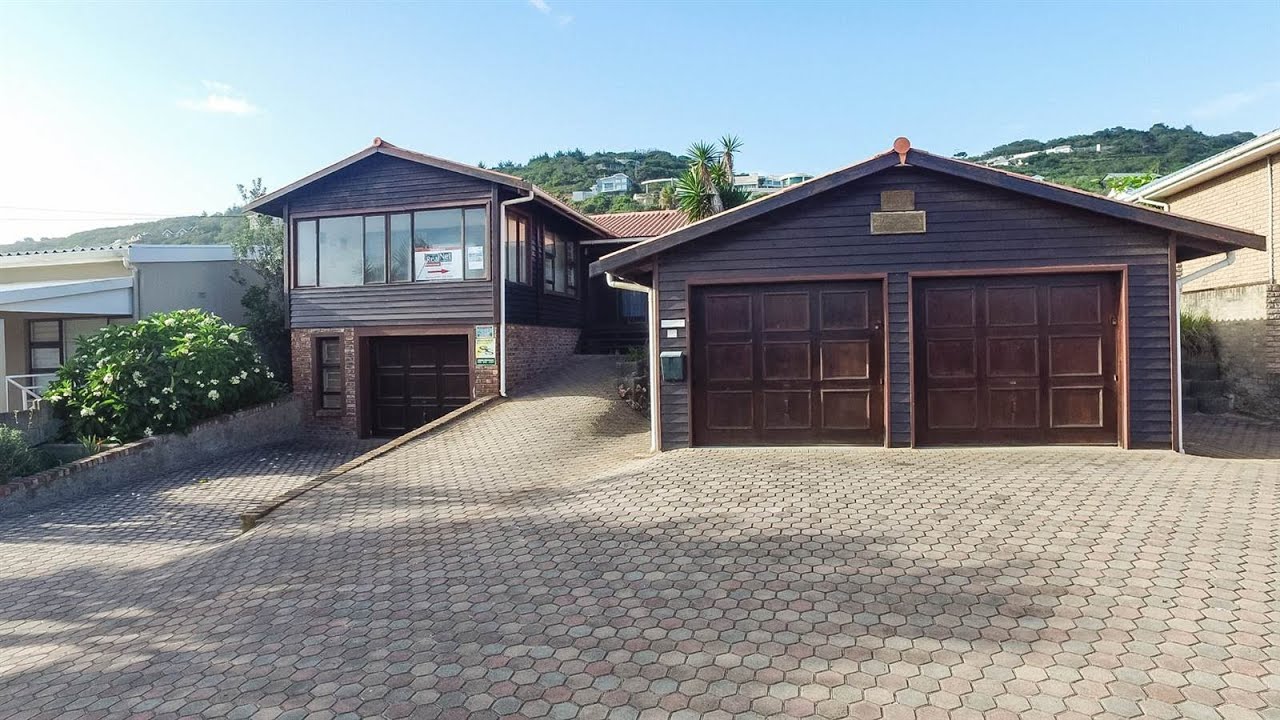 4 Bedroom House for sale in Western Cape Garden Route Great Brak