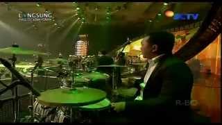 WALI BAND [Yang Penting Halal] Live At SCTV Music Awards 2014 (17-04-2014) Courtesy SCTV