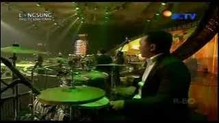 WALI BAND [Yang Penting Halal] Live At SCTV Music Awards 2014 (17-04-2014) Courtesy SCTV