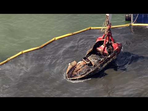 Oakland removing 16 sunken boats linked to pollution, crime