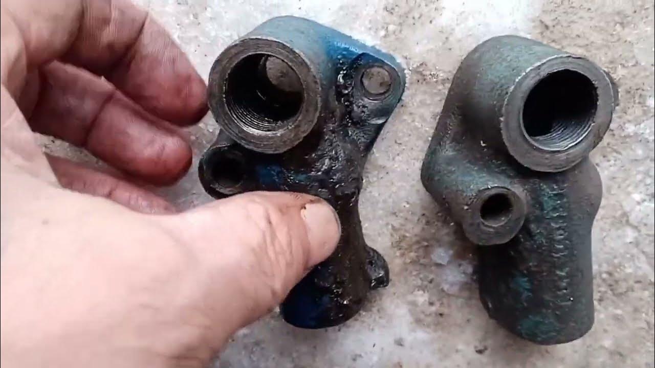 Датчик температуры двигателя на тракторе т40. Щиток приборов трактора т-40. Давление т40. Прибор давления масла т40 размер. 1111010-10.