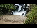 New Land Rover SUV Defender 90 P300