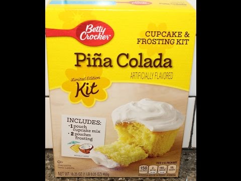 Making Betty Crocker Pina Colada Cupcakes