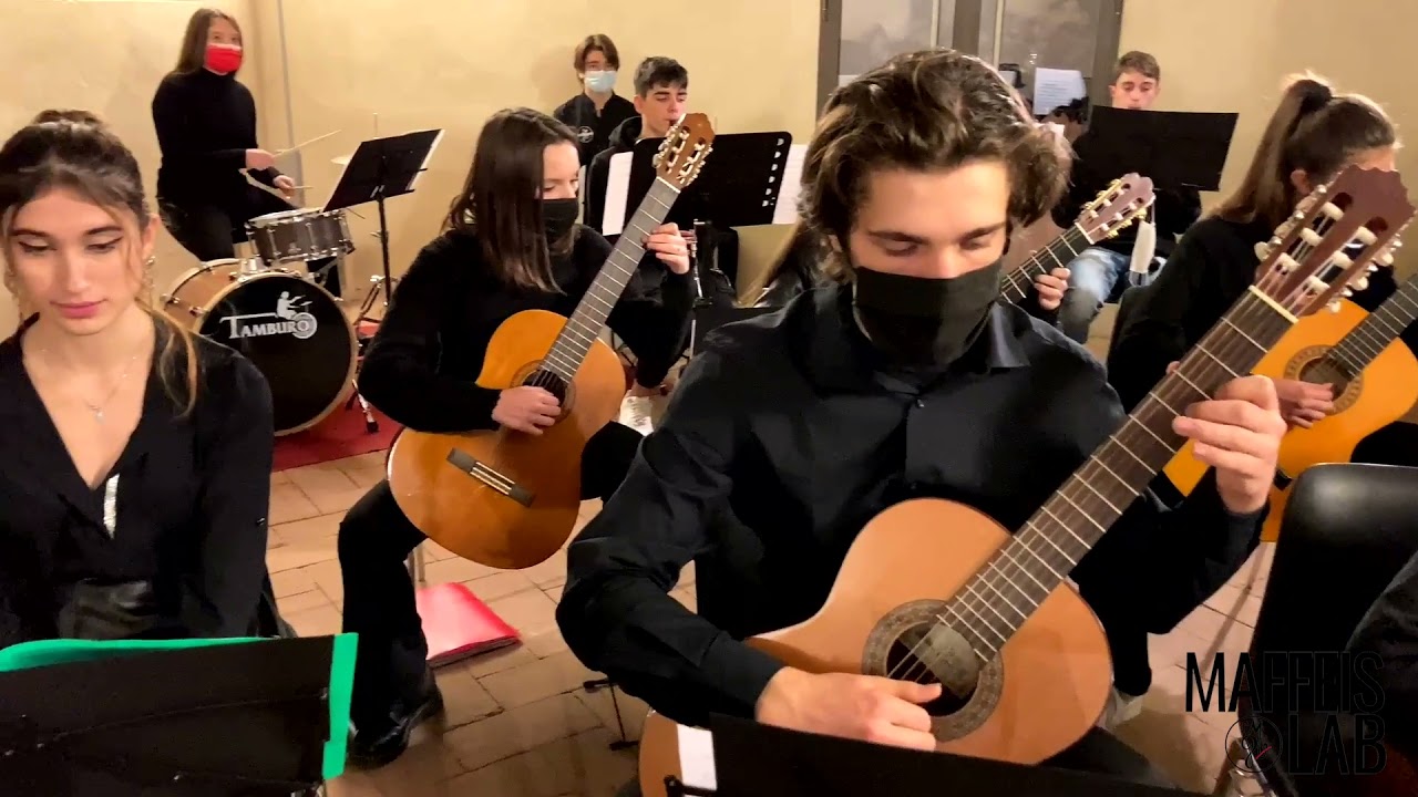 YouTube에서 MaffeisLab Orchestra - Mary Poppins Ouverture 보기 YouTube에서 MaffeisLab Orchestra - Mary Poppins Ouverture 보기