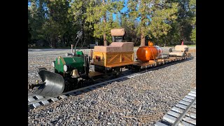 Hop Aboard as we take the 7.5" Gauge Flat/Tank Car on the Mainline at Train Mountain!