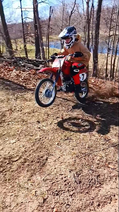 BIG GUN EVO M VS STOCK EXHAUST Sound Comparison | (Honda XR80R) #biggun #exhaust #loud