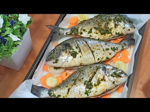Video: Pesce Marinato Classico Al Forno - Una Ricetta Passo Dopo Passo Con Una Foto