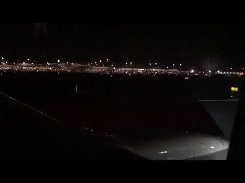 United Airlines B737-900 Landing At San Francisco Int’l From Atlanta