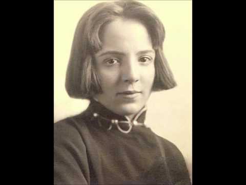 Sophie-Carmen Eckhardt-Gramatté  Piano Concerto No.1 (1925/31)