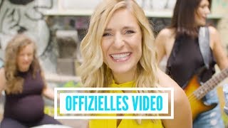 Video thumbnail of "Stefanie Hertel - Kopf Hoch, Krone Auf und weiter (offizielles Video)"