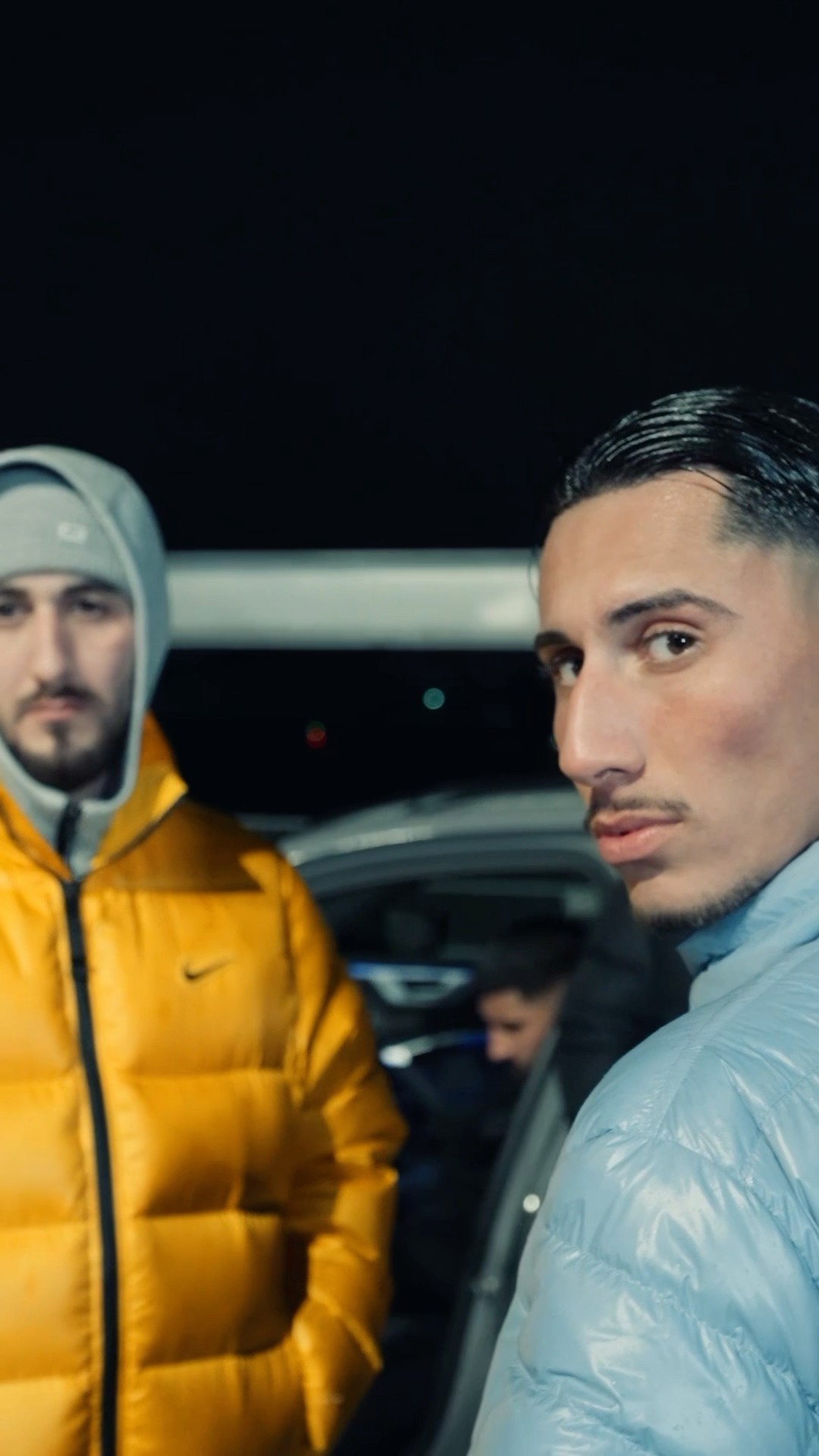 Amo x Mero - „Blutbad“ jetzt überall zum streamen erhältlich? #385i