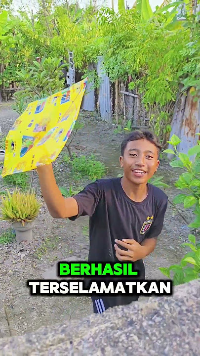 Kalian Waktu Kecil Ngejar Layangan Putus Sampai Naik Tembok Juga Ga Sih⁉️