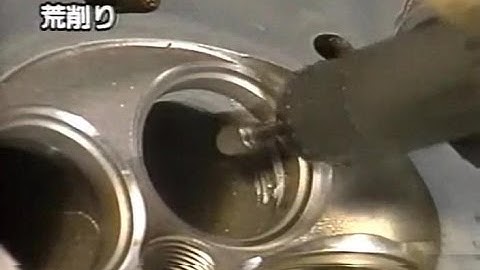 [ENG CC] Integra Type R B18C Engine production footage 1995