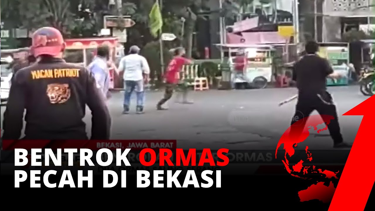 Bentrok Antar Ormas Sulit Dihentikan, Polisi Lepaskan Tembakan Peringatan | tvOne