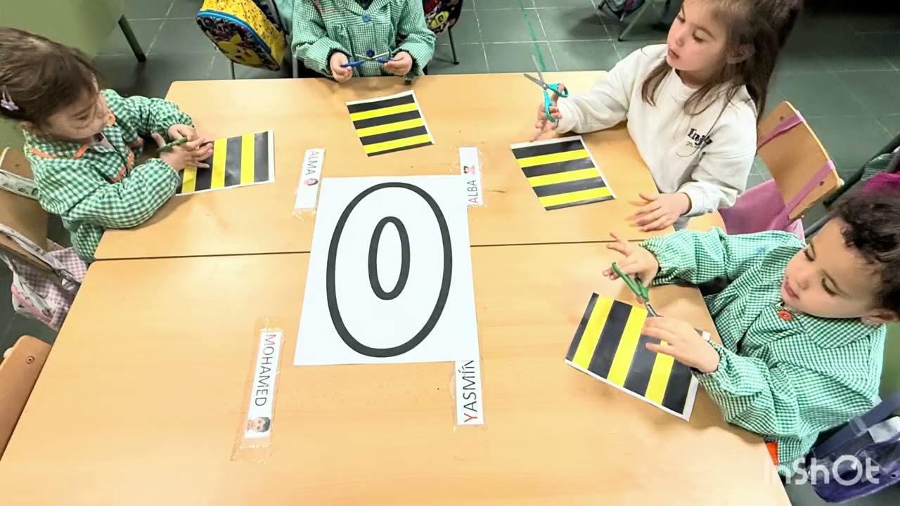 Disfrazamos las vocales