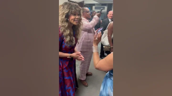 Yall, I loooooove Tammy   She blessed me! #kirkfra...