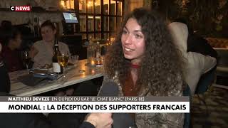 France - Argentine : la déception des supporters français dans un bar parisien