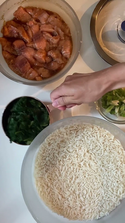 How to cook David Chang’s salmon rice in the microwave with #cookanyday #microwaverecipes