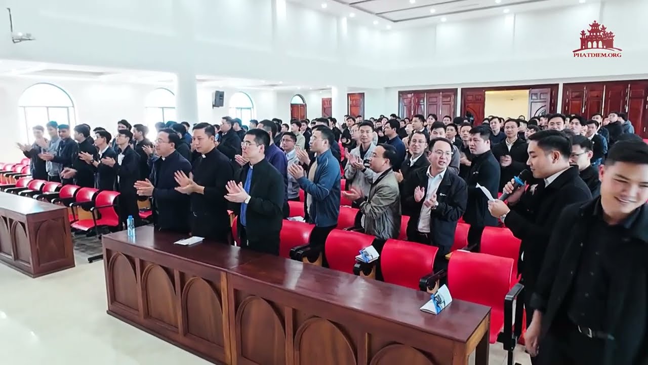 Chủng sinh Phát Diệm gặp mặt tất niên đón xuân Bính Ngọ