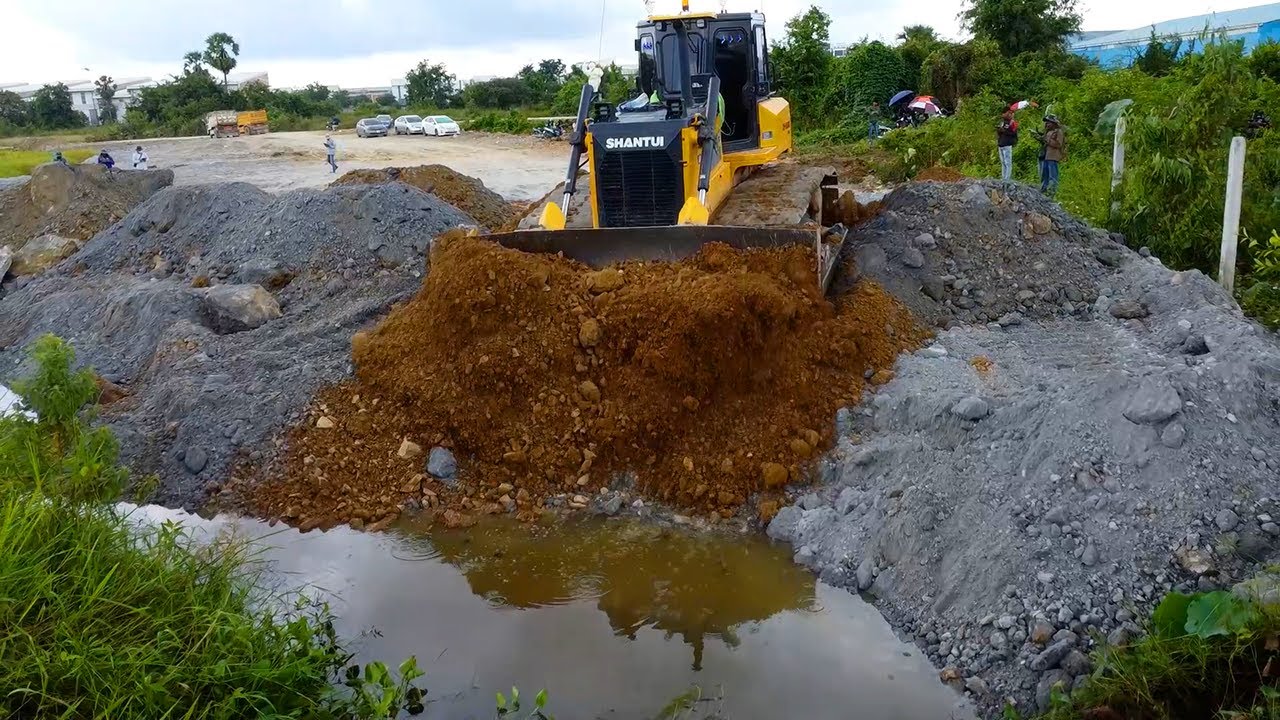 EP23. Replay Project Landfill Delete Pond Grass Use SHANTUI DH17 C3 Pour Stone with dump truck