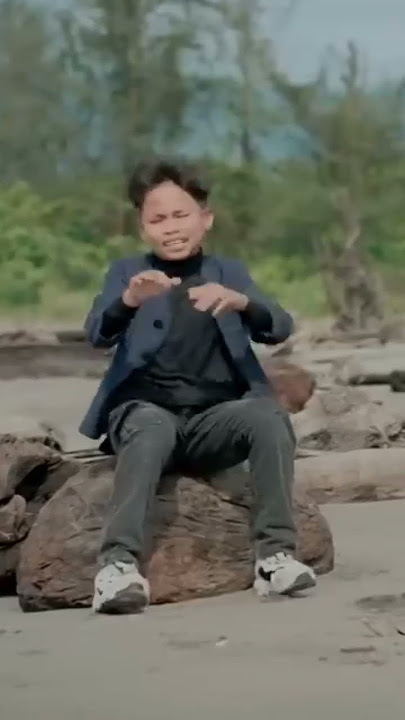 Abay - Bakucak #laguminang #laguviral #minang #laguminangterbaru #bakucak #liriklagu