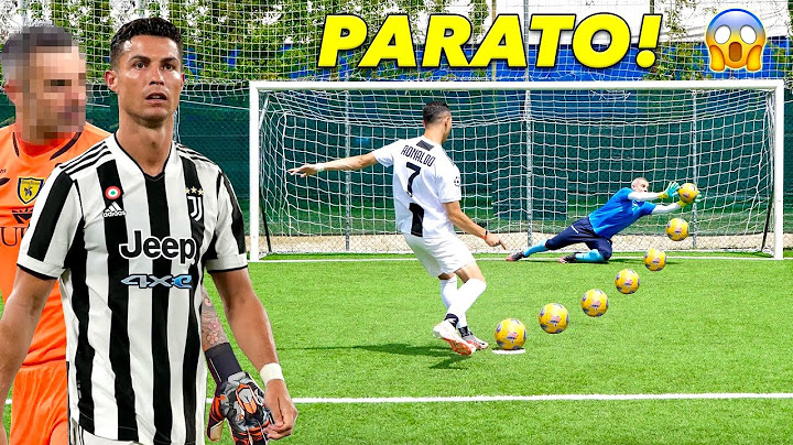 Questo portiere ha PARATO un RIGORE a CRISTIANO RONALDO! ⚽️😱 Quanto è FORTE?